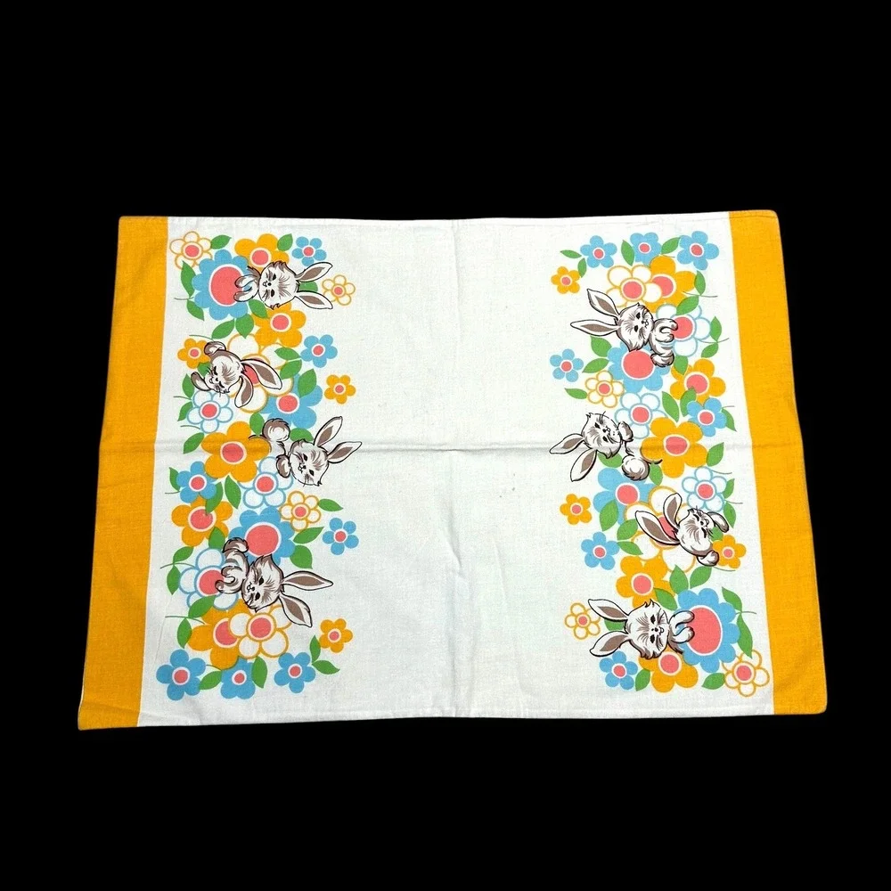 Vintage crib sheet